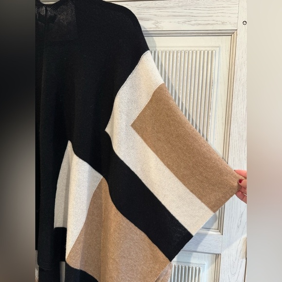 CHARTER CLUB 100% Cashmere Luxury Tier Shawl Wrap Black, Tan, White, One Size - Picture 16 of 16